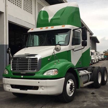 Picture of Freightliner Columbia